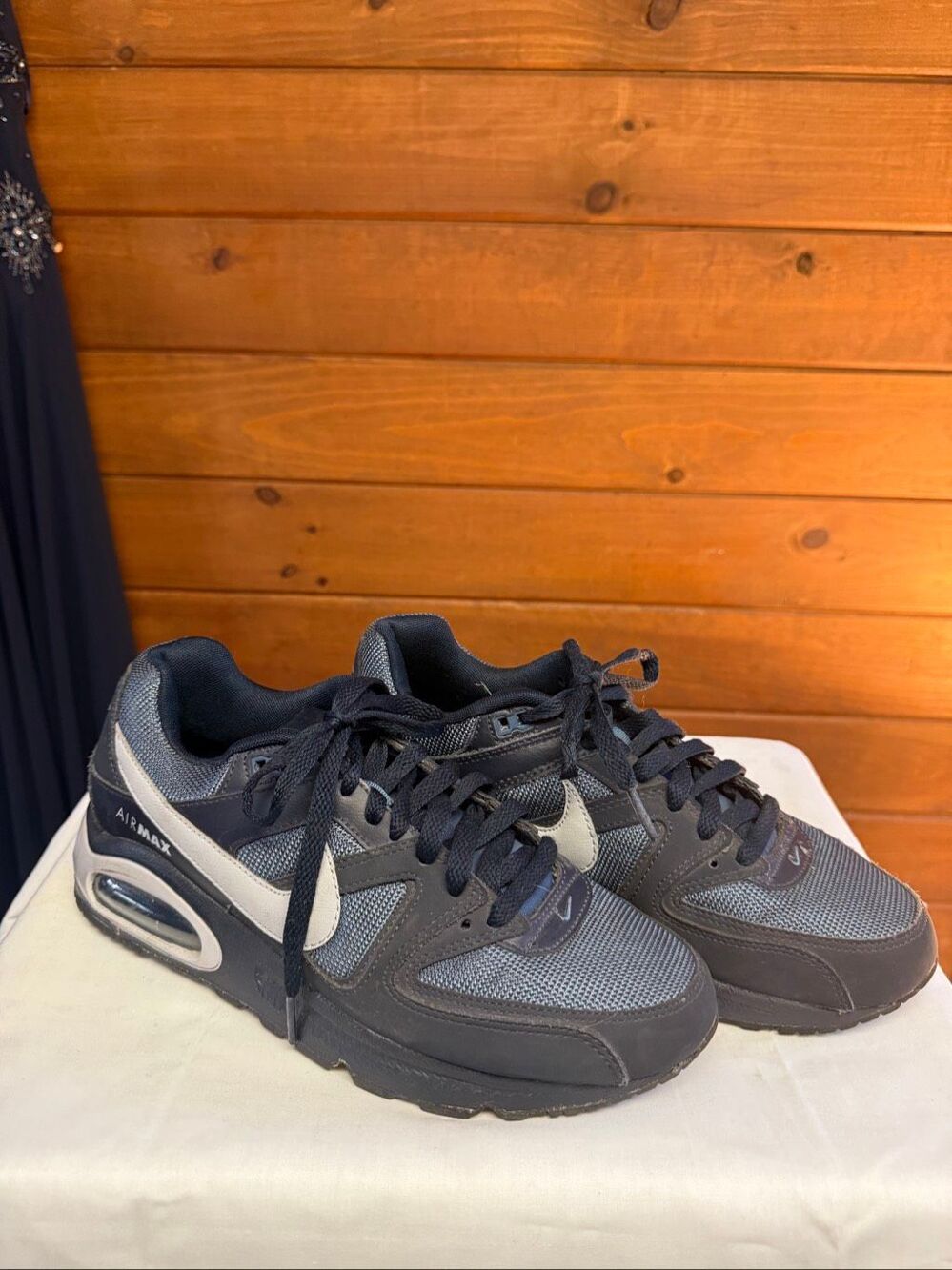 Nike Mens Air Max Command sneakers Sz 7 obsidian/wolf grey 629993-400